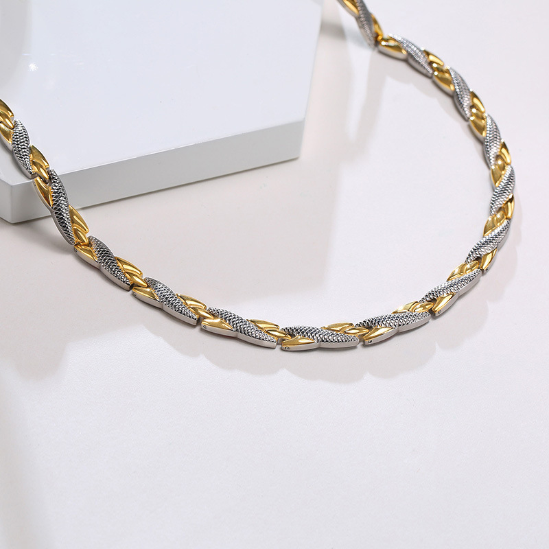 ARADOO Collana con motivo drag - Ansi Chain recensione e prezzo